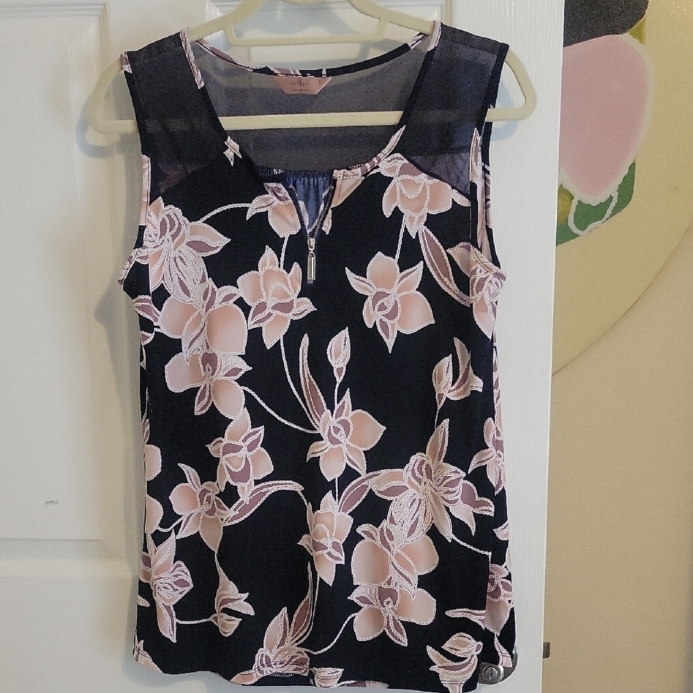 Sjs Floral Print Sleeveless Blouse zip up mesh upper chest back - Black and Pink